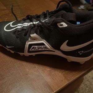 Nike Alpha sport cleats Size youth 7